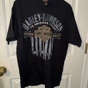 Harley-Davidson Black and Gold Graphic Tee
